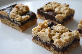 Fudgy Oatmeal Squares